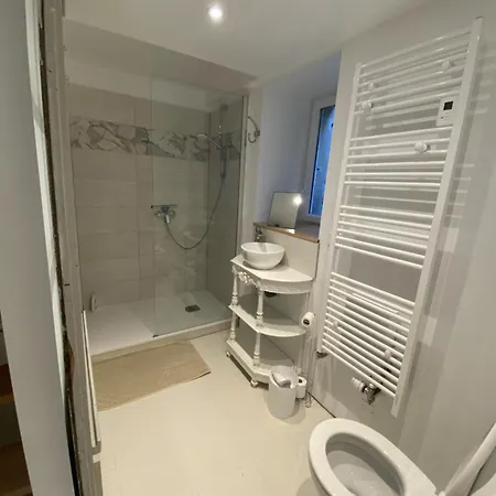 La Mauverniere, 2 Gites Independants, 1 Grande Piscine Exterieure, Jardin Arbore Descartes Room photo
